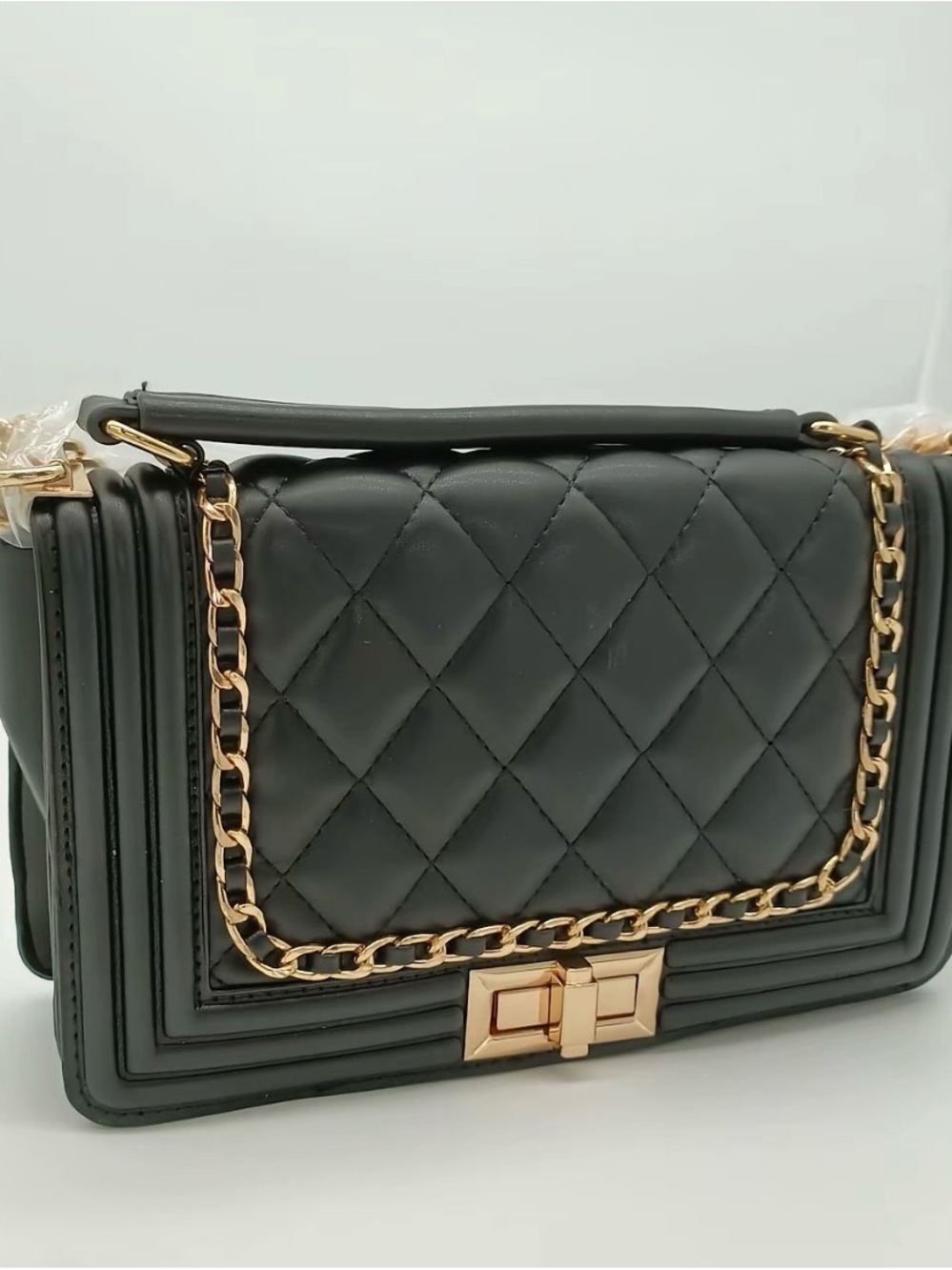Quilted Chain-Accent Shoulder Bag - Black